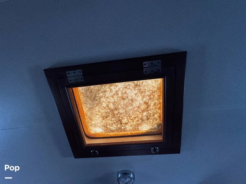 Slide: The Image of Hatteras 38 Double Cabin 1975 - 14995963