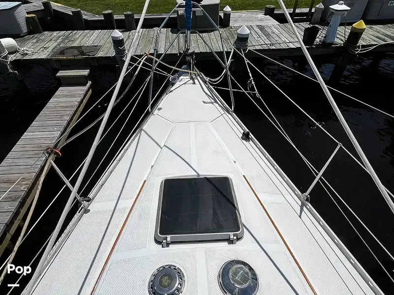 Slide: The Image of Hunter 34 1983 - 14967253