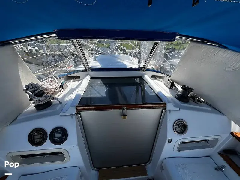 Slide: The Image of Hunter 34 1983 - 14967266