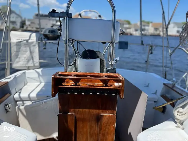 Slide: The Image of Hunter 34 1983 - 14967268