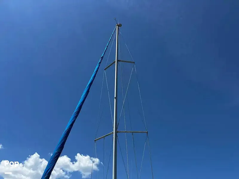 Slide: The Image of Hunter 34 1983 - 14967242