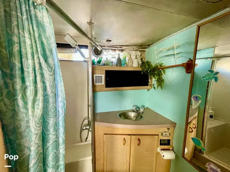 Slide: The Image of Shower - 15155889