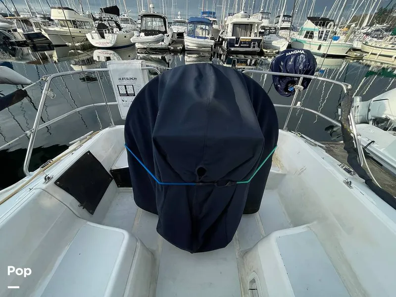 Slide: The Image of Hunter 33.5 1988 - 14990233