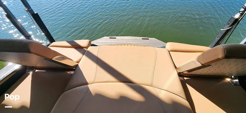 Slide: The Image of Mastercraft XT23 2021 - 14961481