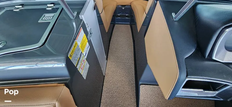 Slide: The Image of Mastercraft XT23 2021 - 14961486