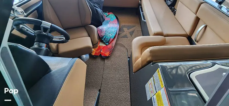 Slide: The Image of Mastercraft XT23 2021 - 14961489