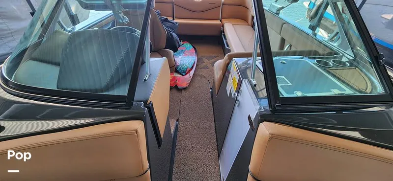 Slide: The Image of Mastercraft XT23 2021 - 14961490