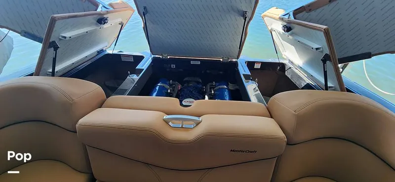 Slide: The Image of Mastercraft XT23 2021 - 14961413