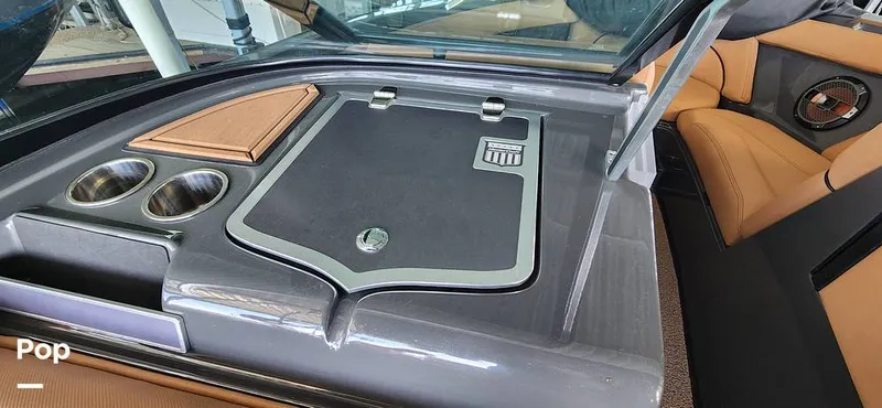 Slide: The Image of Mastercraft XT23 2021 - 14961417