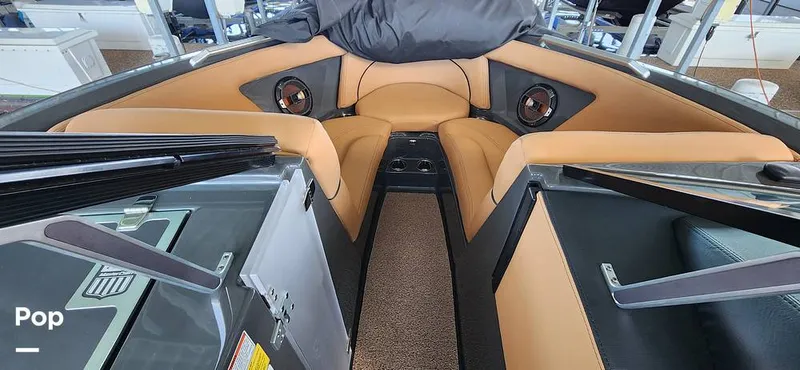 Slide: The Image of Mastercraft XT23 2021 - 14961422