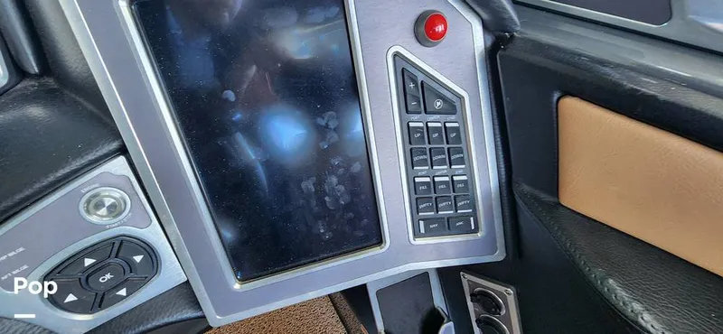 Slide: The Image of Mastercraft XT23 2021 - 14961431