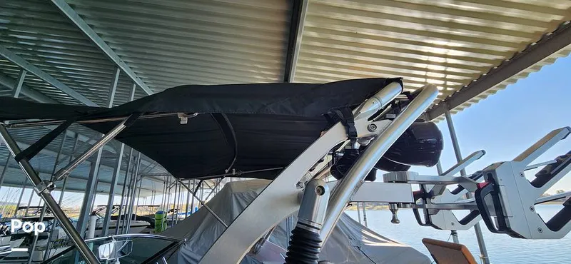 Slide: The Image of Mastercraft XT23 2021 - 14961441