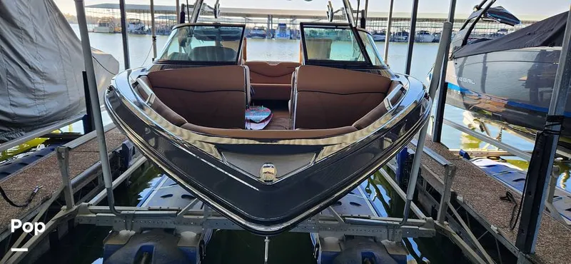 Slide: The Image of Mastercraft XT23 2021 - 14961451
