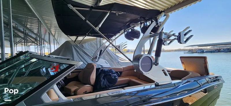 Slide: The Image of Mastercraft XT23 2021 - 14961453