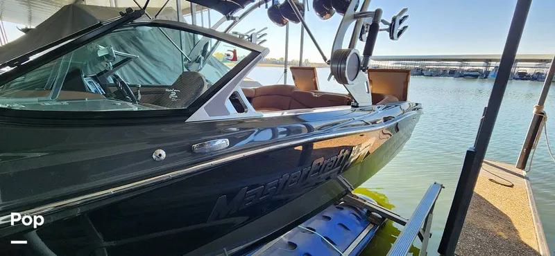 Slide: The Image of Mastercraft XT23 2021 - 14961454