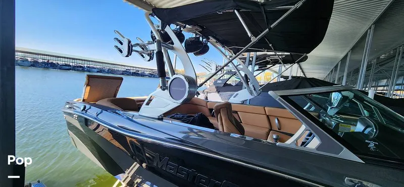 Slide: The Image of Mastercraft XT23 2021 - 14961460
