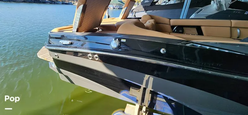 Slide: The Image of Mastercraft XT23 2021 - 14961465