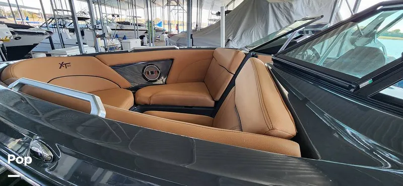 Slide: The Image of Mastercraft XT23 2021 - 14961480