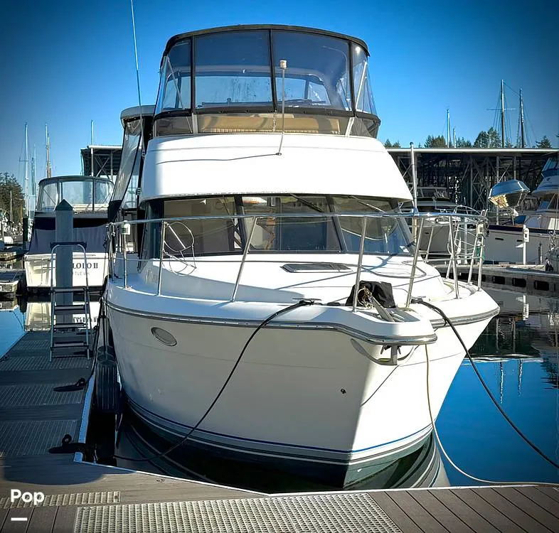 Slide: The Image of Carver Aft Cabin 350 1993 - 15100717