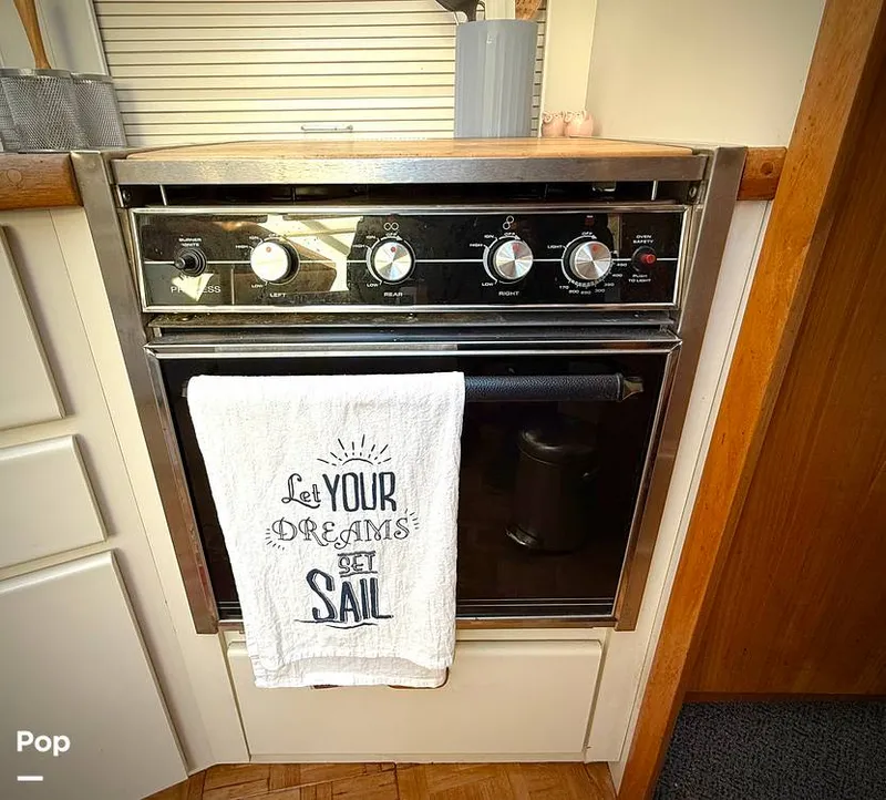 Slide: The Image of Carver Aft Cabin 350 1993 - 15113107