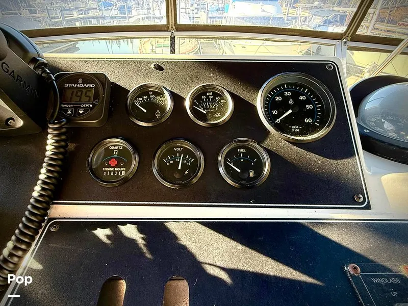 Slide: The Image of Carver Yachts Aft Cabin 350 1993 - 15113146