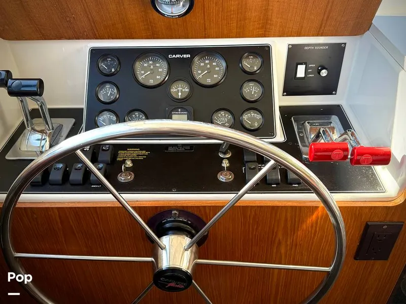 Slide: The Image of Carver Yachts Aft Cabin 350 1993 - 15113153