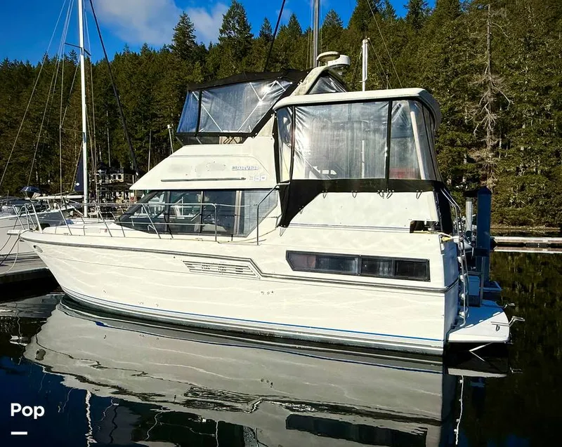 Slide: The Image of Carver Yachts Aft Cabin 350 1993 - 15141574