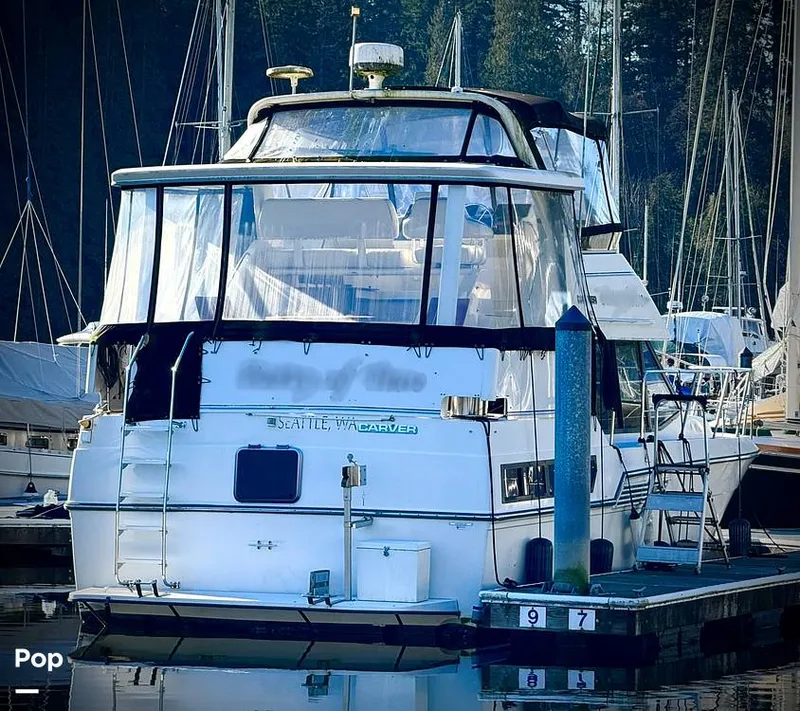 Slide: The Image of Carver Yachts Aft Cabin 350 1993 - 15141581