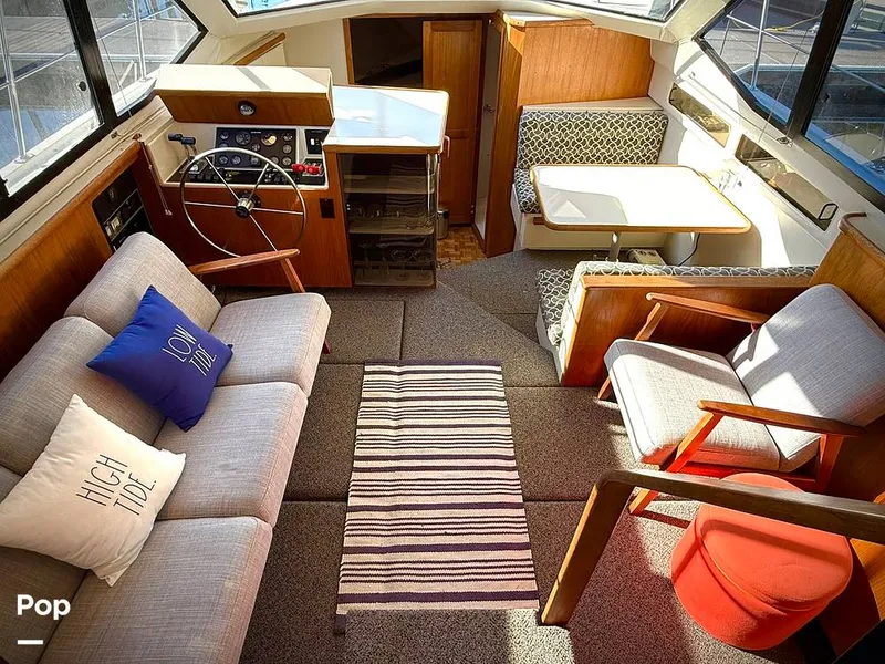Slide: The Image of Carver Yachts Aft Cabin 350 1993 - 15113157