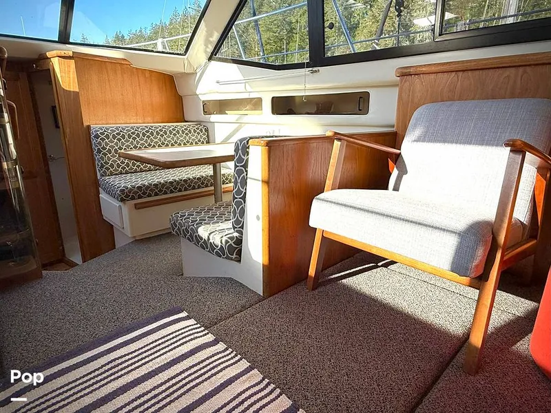 Slide: The Image of Carver Yachts Aft Cabin 350 1993 - 15113077