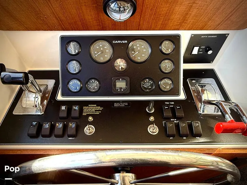 Slide: The Image of Carver Yachts Aft Cabin 350 1993 - 15113079