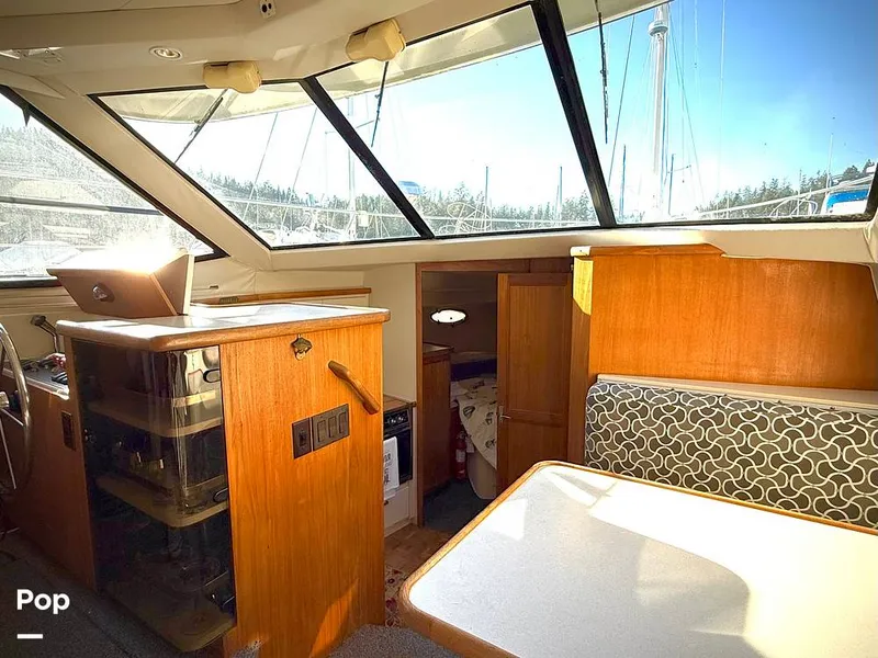 Slide: The Image of Carver Yachts Aft Cabin 350 1993 - 15113092