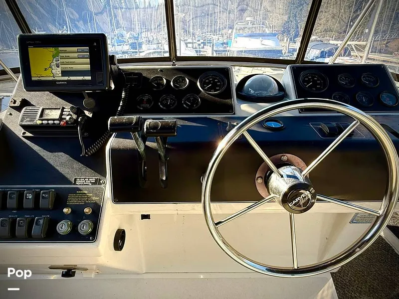 Slide: The Image of Carver Yachts Aft Cabin 350 1993 - 15113127