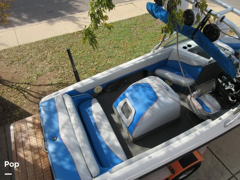 Slide: The Image of Cockpit Seating - 14988149