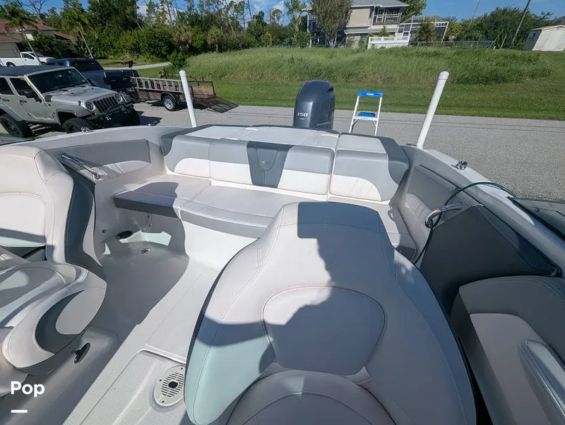 Slide: The Image of Chaparral 21 Deluxe H20 Fish and Ski 2019 - 15752868