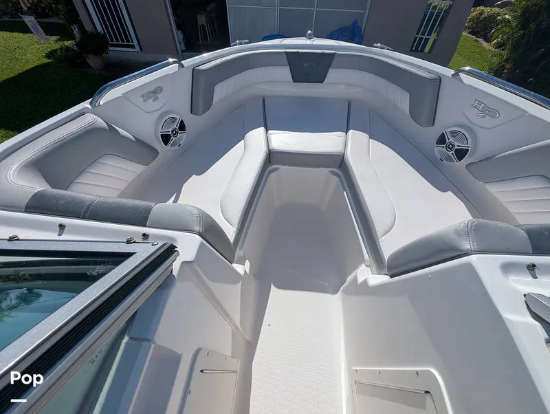 Slide: The Image of Chaparral 21 Deluxe H20 Fish and Ski 2019 - 15753730