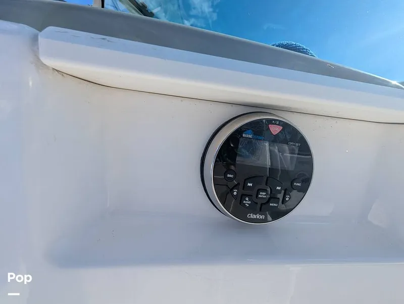 Slide: The Image of Chaparral 21 Deluxe H20 Fish and Ski 2019 - 15753739