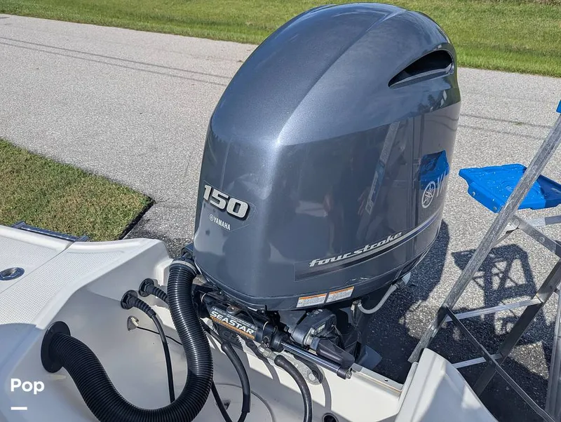 Slide: The Image of Chaparral 21 Deluxe H20 Fish and Ski 2019 - 15753745