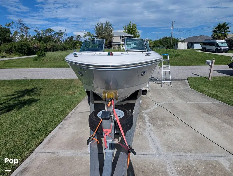 Slide: The Image of Chaparral 21 Deluxe H20 Fish and Ski 2019 - 15753898