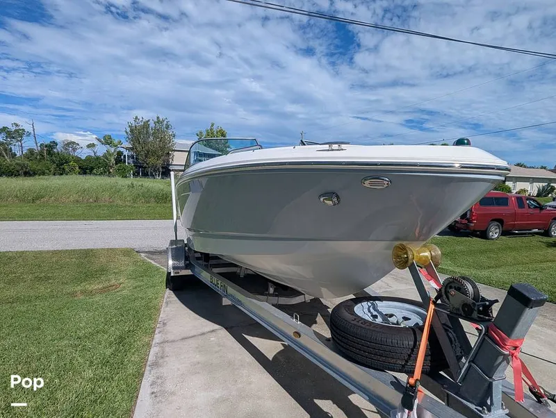 Slide: The Image of Chaparral 21 Deluxe H20 Fish and Ski 2019 - 15753899