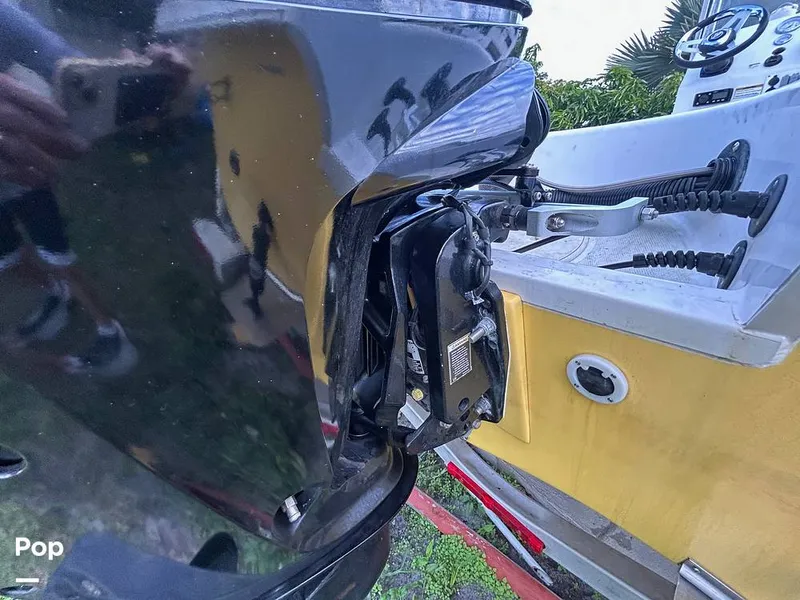 Slide: The Image of Reef Runner 180S 2018 - 15063023