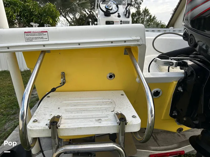 Slide: The Image of Reef Runner 180S 2018 - 15063025