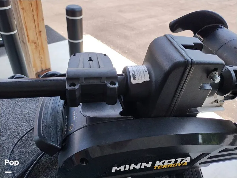Slide: The Image of Alumacraft Competitor 185 Tiller 2023 - 15046240