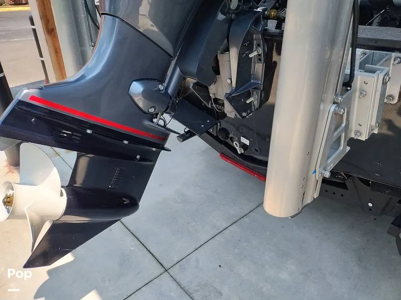 Slide: The Image of Alumacraft Competitor 185 Tiller 2023 - 15046161