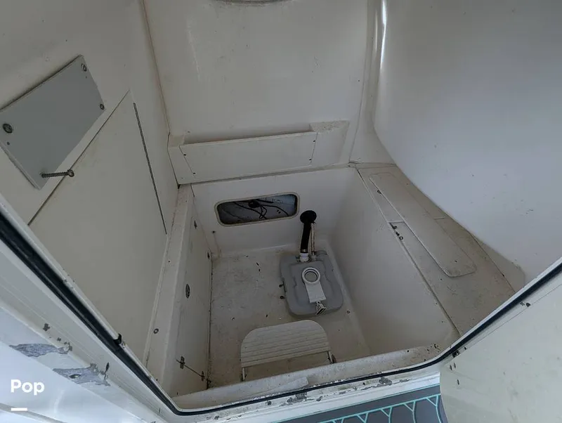 Slide: The Image of Boston Whaler 240 Outrage 2004 - 15025190