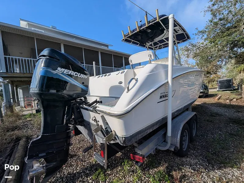 Slide: The Image of Boston Whaler 240 Outrage 2004 - 15027697