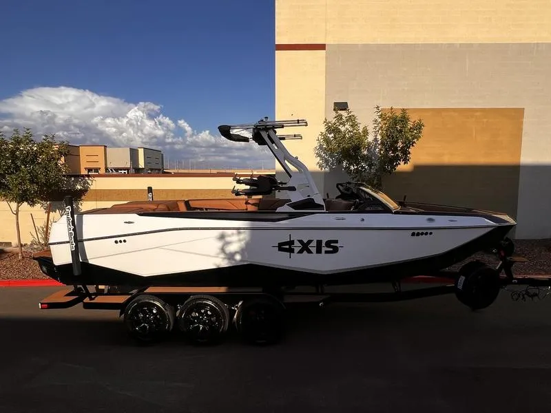 The Image of Axis Wake Research T250 2026 - 0