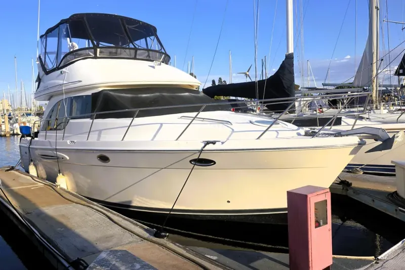 The Image of Meridian 381 Sedan 2004 - 0