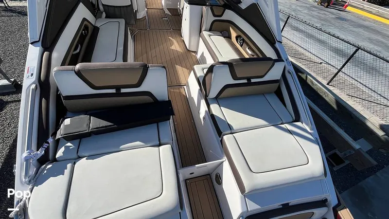 Slide: The Image of Yamaha 275SD 2021 - 15016254