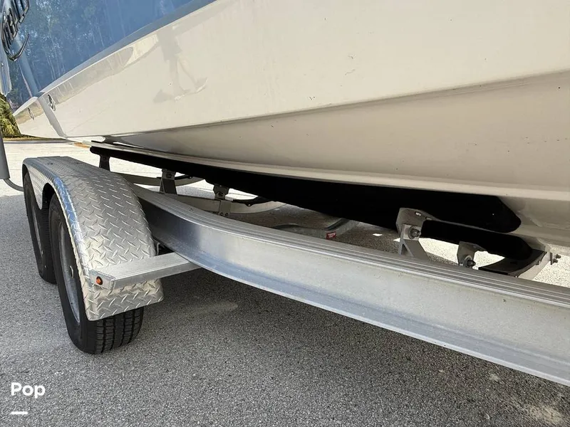 Slide: The Image of Robalo R222 Explorer 2023 - 15022088